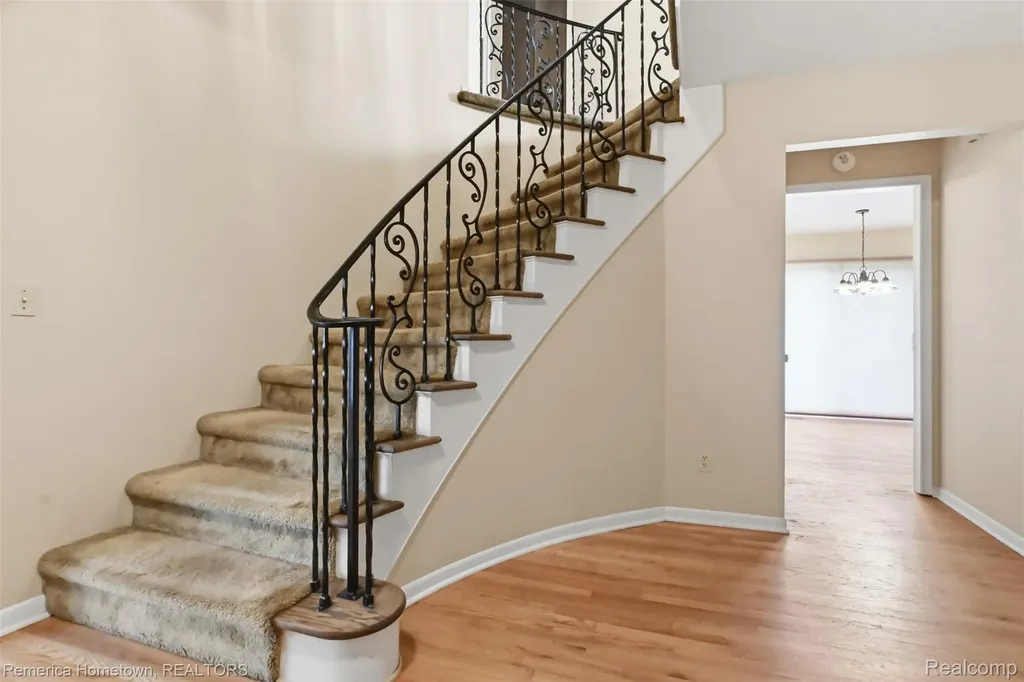 12811 Glenview Drive Plymouth Charter Township MI 48170