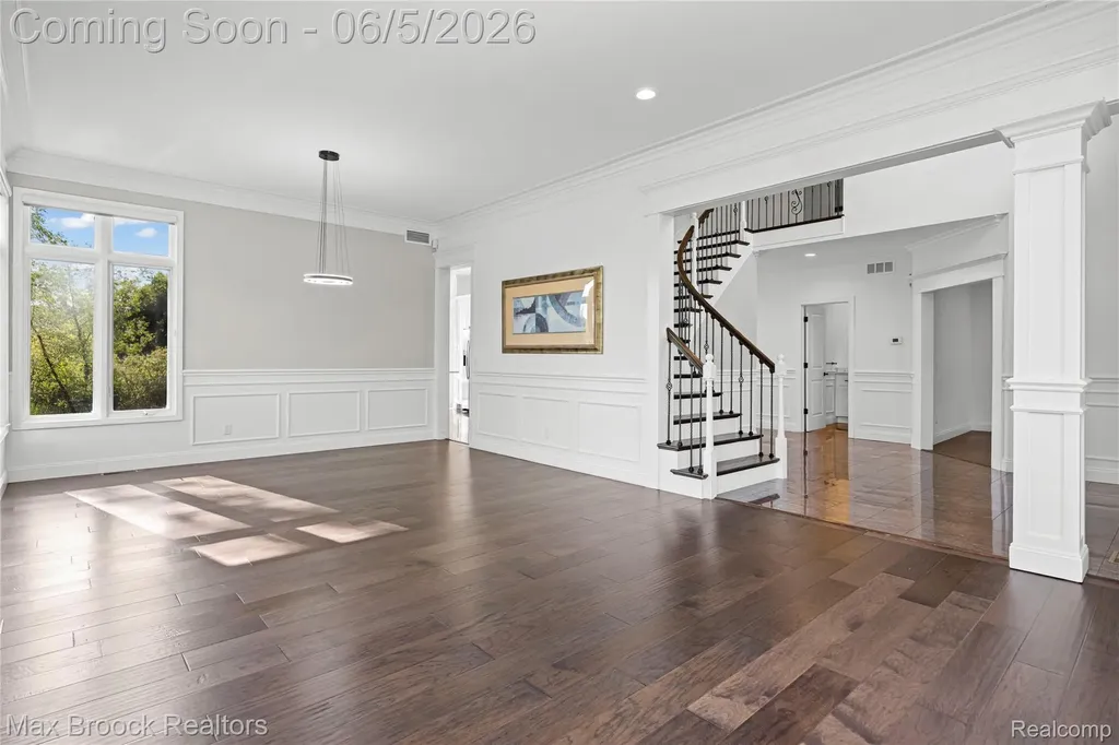 6664 Apple Blossom Trail West Bloomfield Charter Township MI 48322