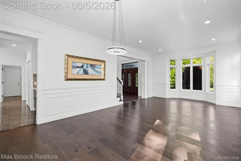 6664 Apple Blossom Trail West Bloomfield Charter Township MI 48322