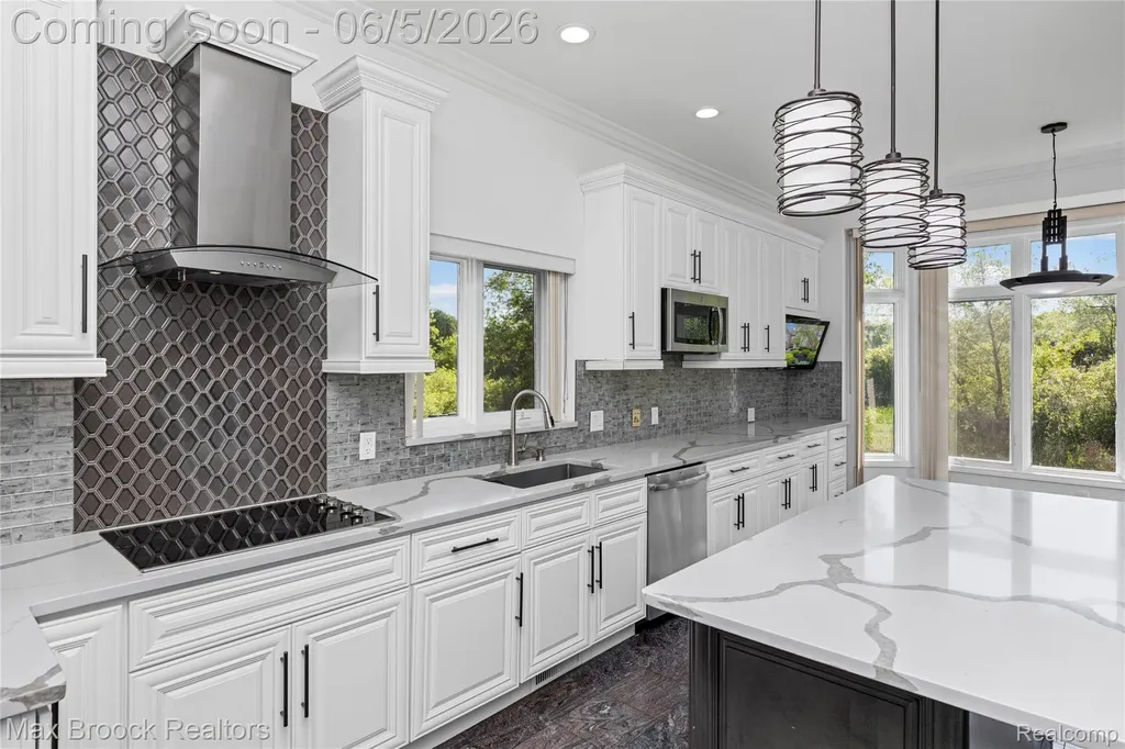 6664 Apple Blossom Trail West Bloomfield Charter Township MI 48322