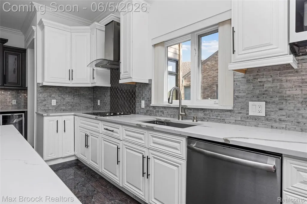 6664 Apple Blossom Trail West Bloomfield Charter Township MI 48322