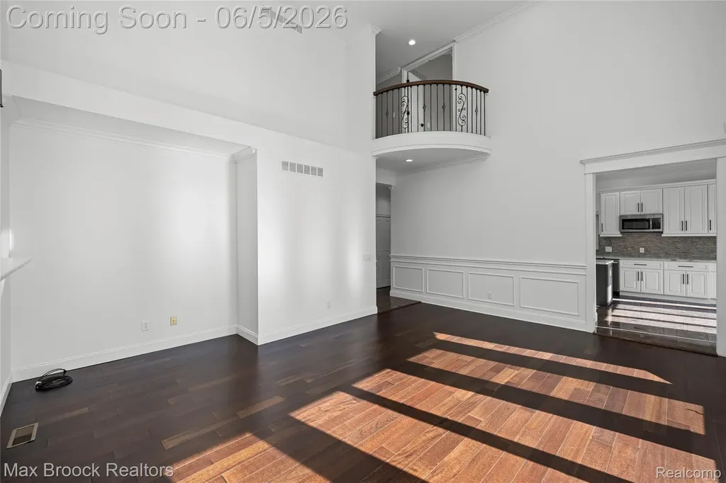 6664 Apple Blossom Trail West Bloomfield Charter Township MI 48322