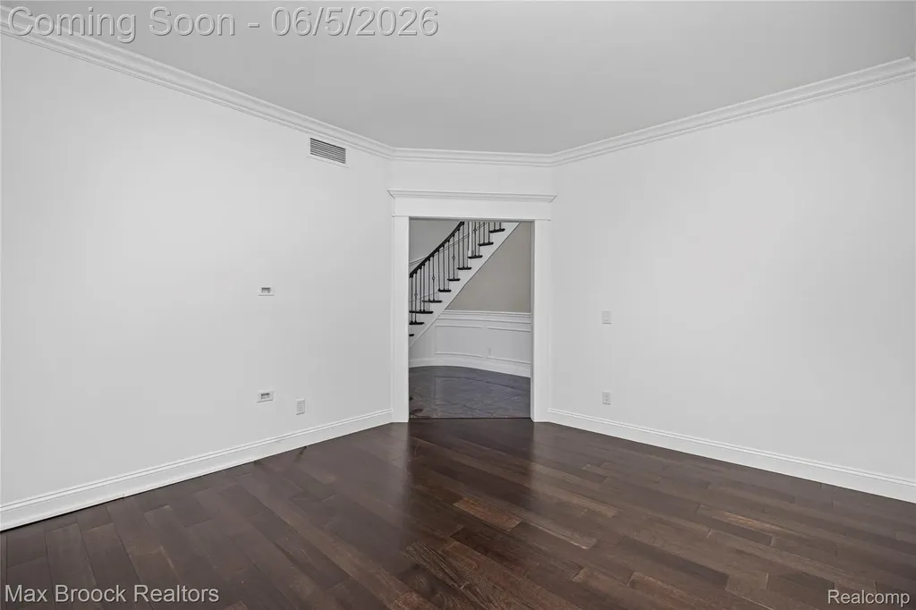 6664 Apple Blossom Trail West Bloomfield Charter Township MI 48322