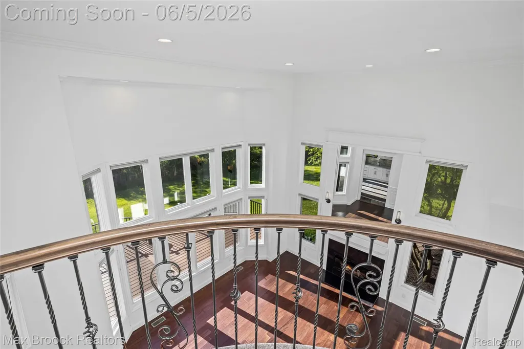 6664 Apple Blossom Trail West Bloomfield Charter Township MI 48322