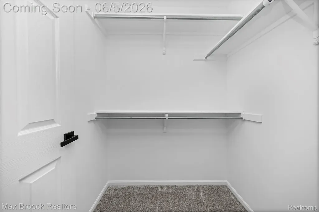 6664 Apple Blossom Trail West Bloomfield Charter Township MI 48322
