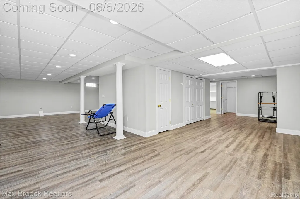 6664 Apple Blossom Trail West Bloomfield Charter Township MI 48322