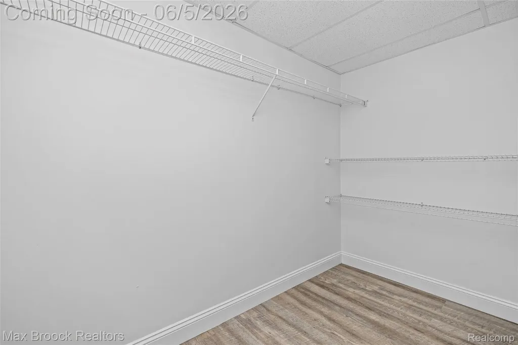 6664 Apple Blossom Trail West Bloomfield Charter Township MI 48322