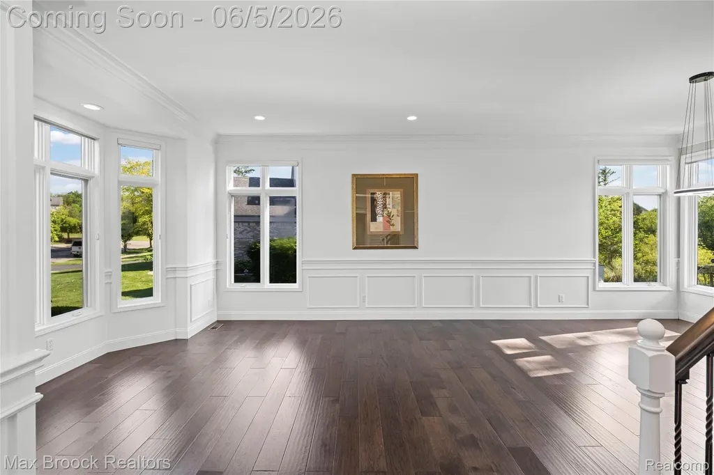 6664 Apple Blossom Trail West Bloomfield Charter Township MI 48322