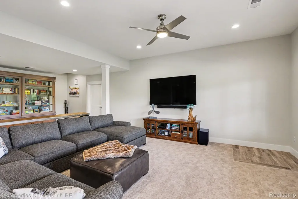 2260 Willow Bay Lane Butman Township MI 48624