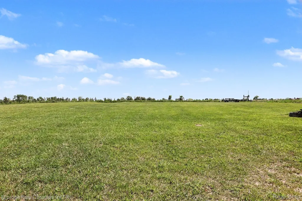 2260 Willow Bay Lane Butman Township MI 48624