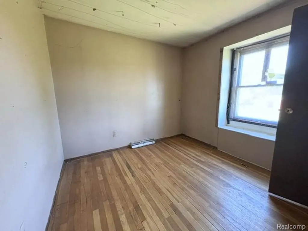 6080 Cedar Lake Road Putnam Township MI 48169