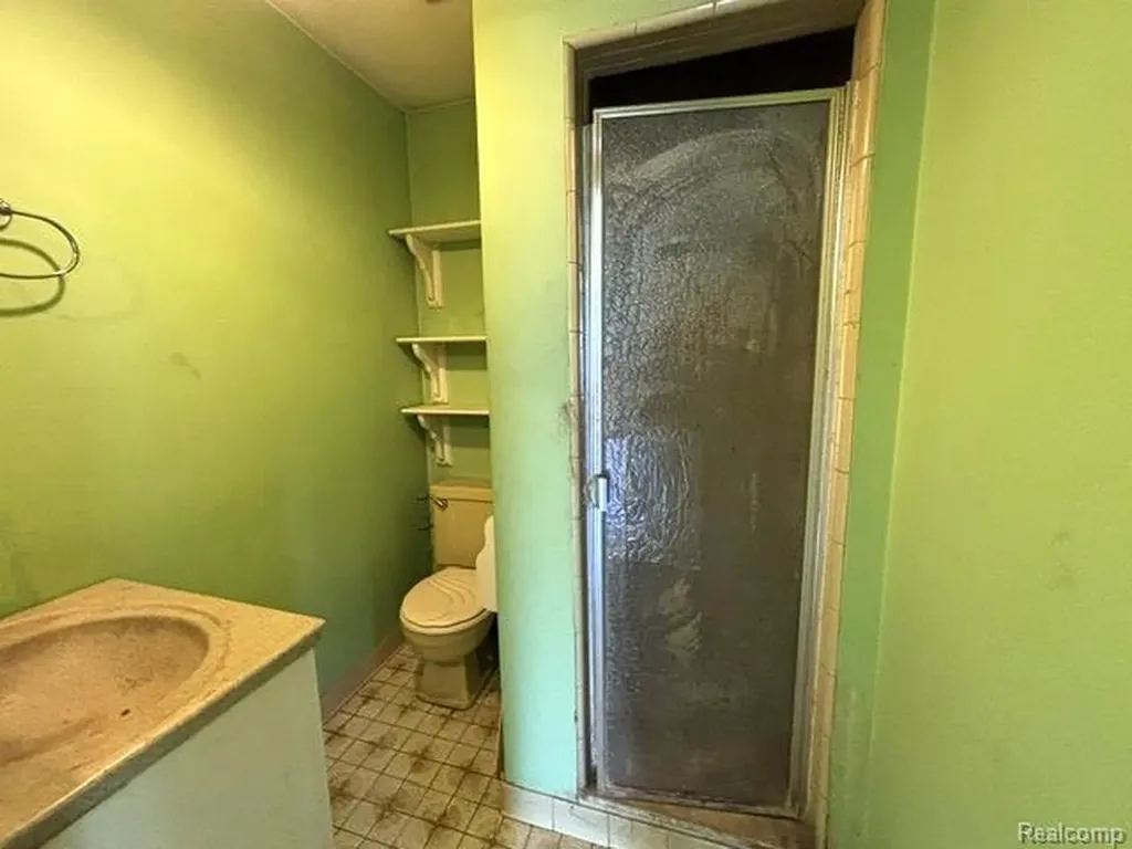 6080 Cedar Lake Road Putnam Township MI 48169