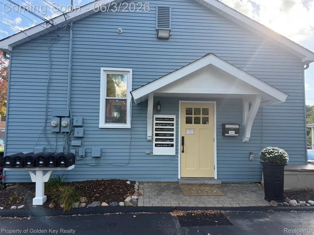 339 N Center Street Northville City MI 48167