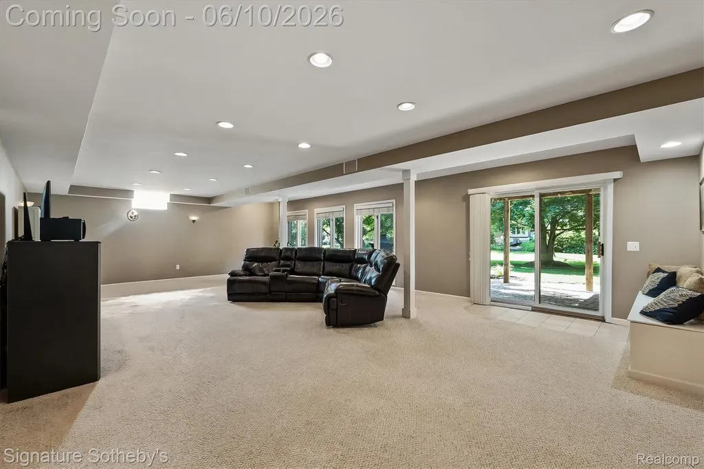 602 Appoline Court Rochester City MI 48307