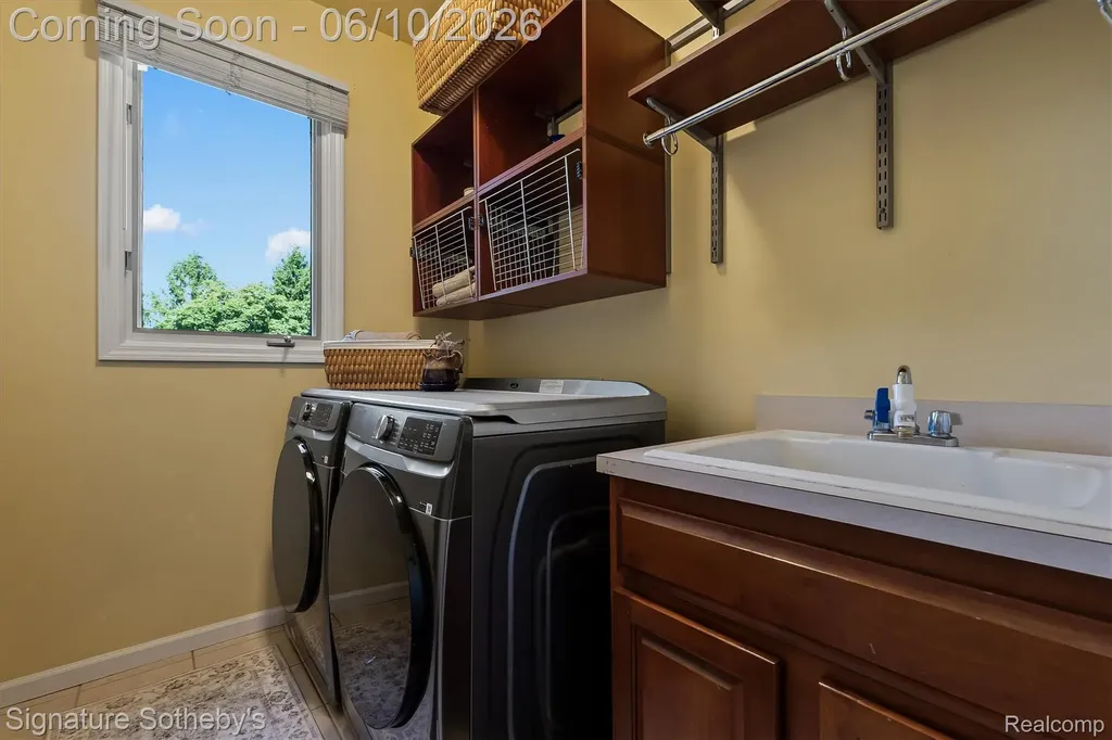 602 Appoline Court Rochester City MI 48307