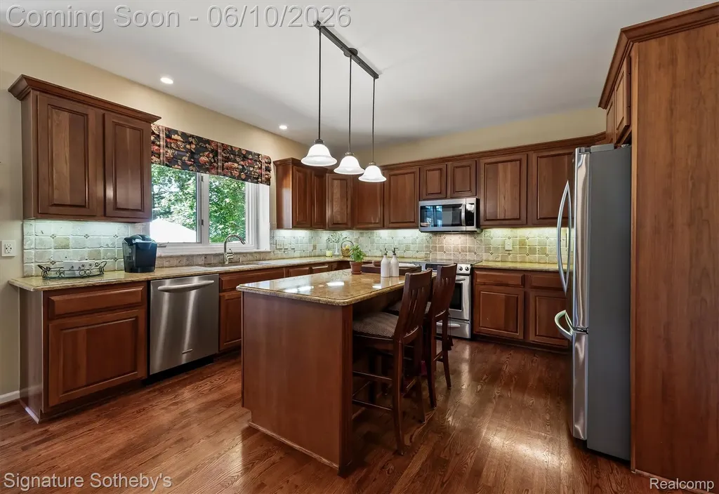 602 Appoline Court Rochester City MI 48307