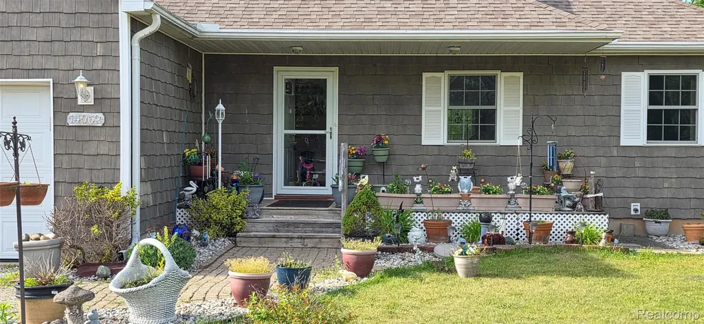 14062 Sanford Road Woodstock Township MI 49220