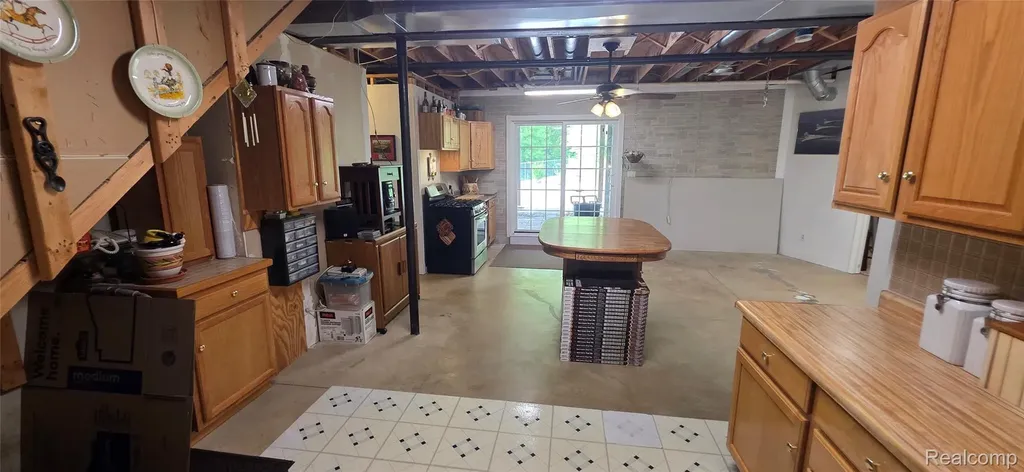 14062 Sanford Road Woodstock Township MI 49220