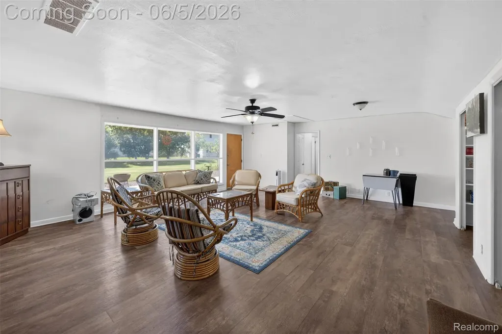 7174 Meadowvue Drive Grand Blanc Charter Township MI 48439