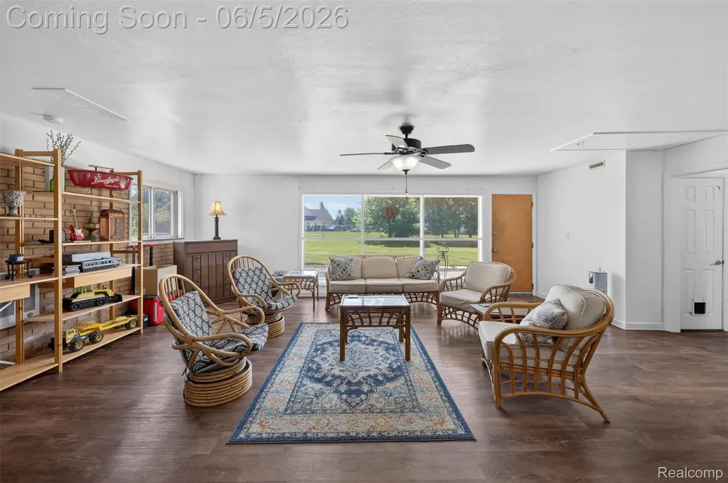 7174 Meadowvue Drive Grand Blanc Charter Township MI 48439
