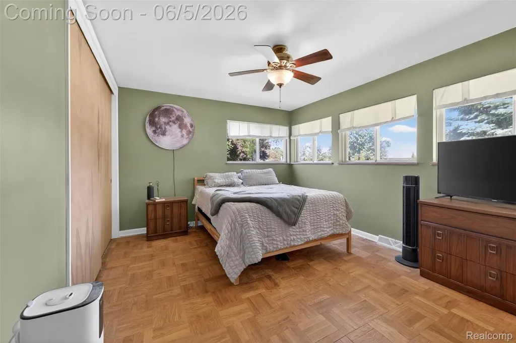 7174 Meadowvue Drive Grand Blanc Charter Township MI 48439