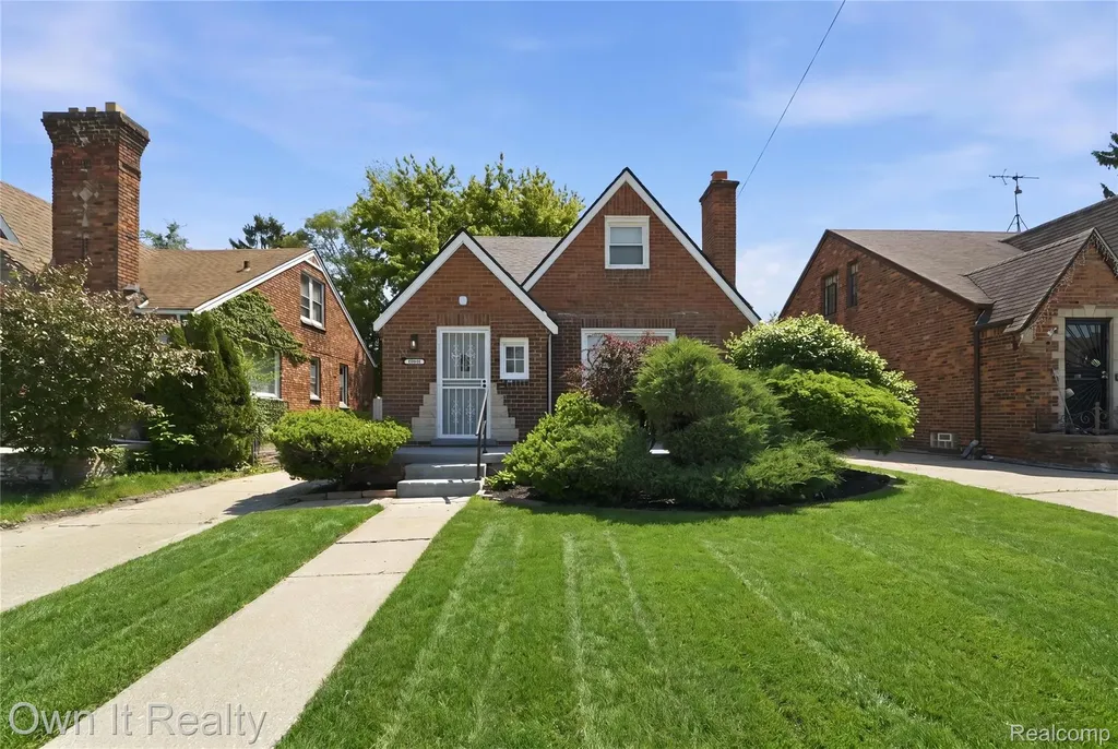 16884 Freeland Street Detroit City MI 48235