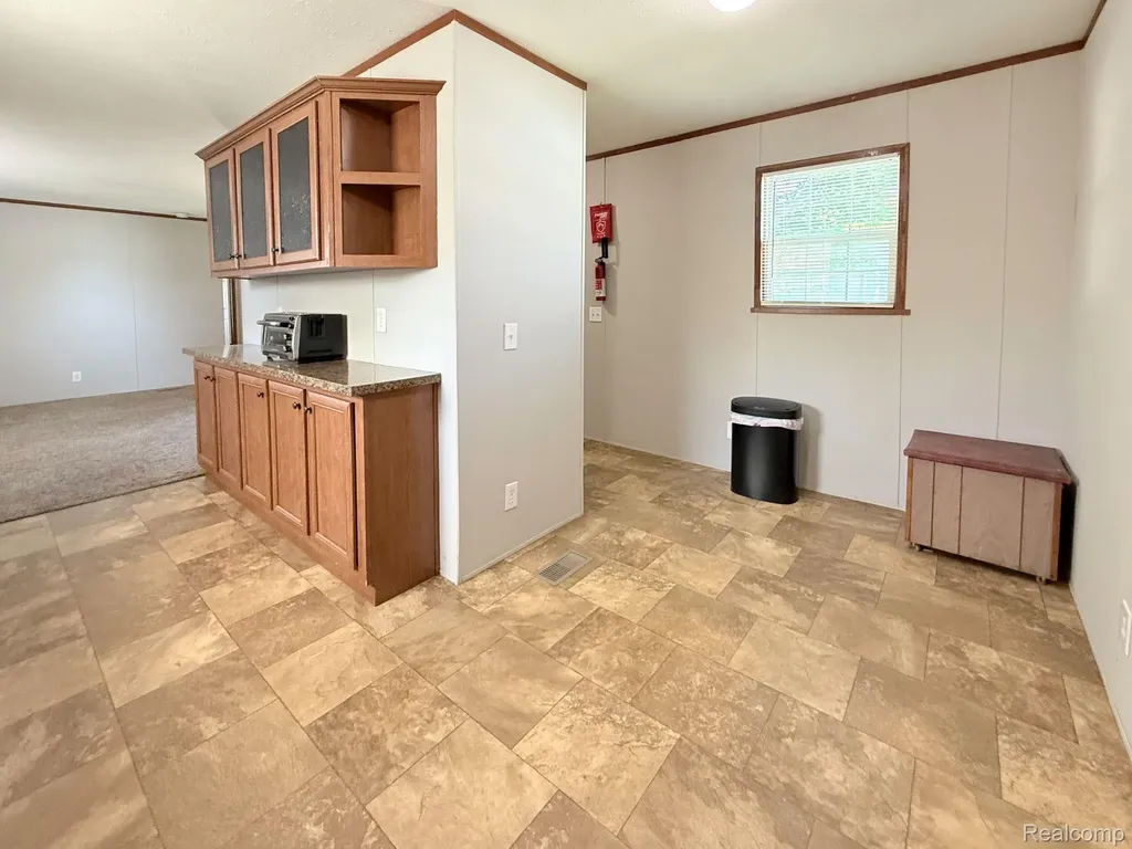 1801 Hawk Drive Kalamazoo City MI 49008