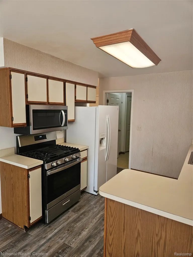 35571 Pheasant Lane Westland City MI 48185