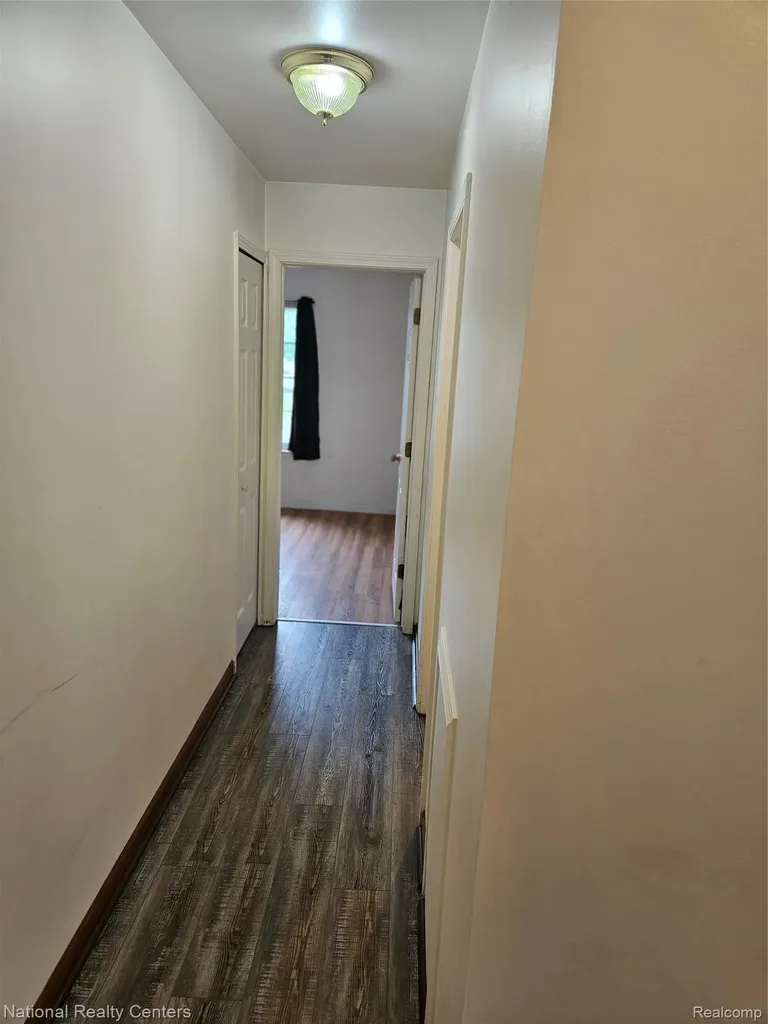 35571 Pheasant Lane Westland City MI 48185