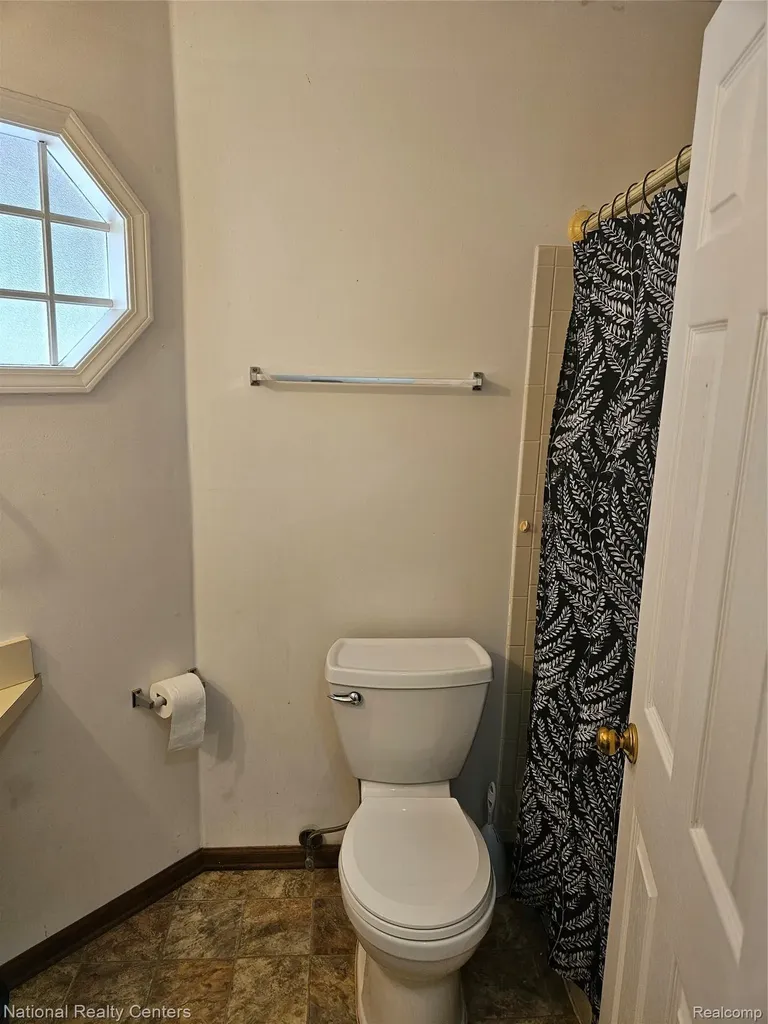 35571 Pheasant Lane Westland City MI 48185