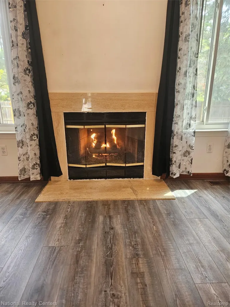 35571 Pheasant Lane Westland City MI 48185