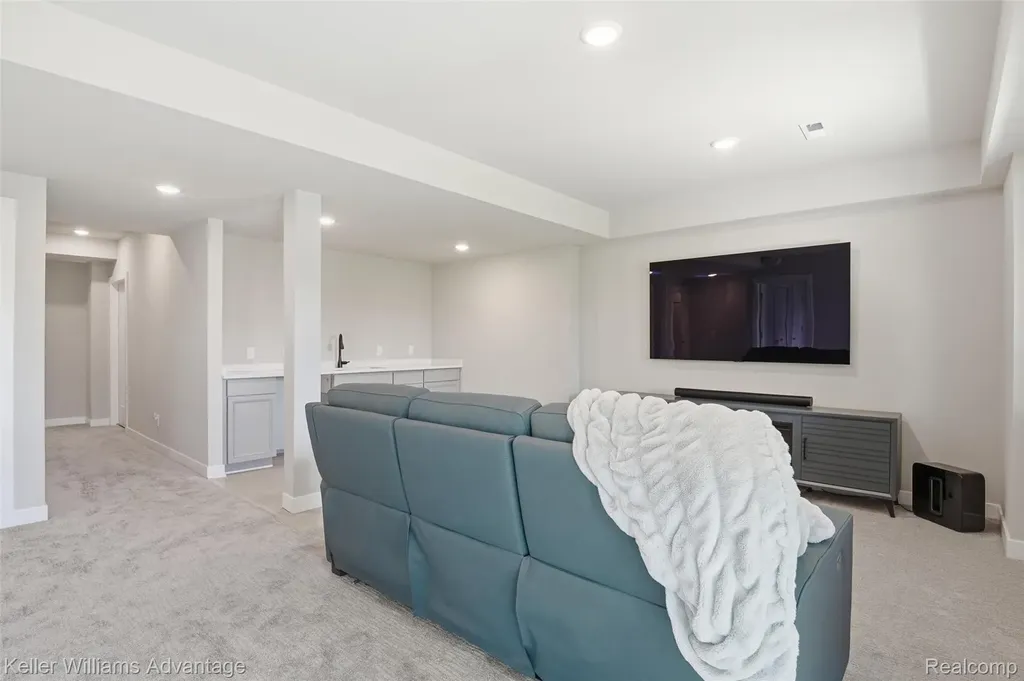 855 Preserve Lane White Lake Charter Township MI 48386