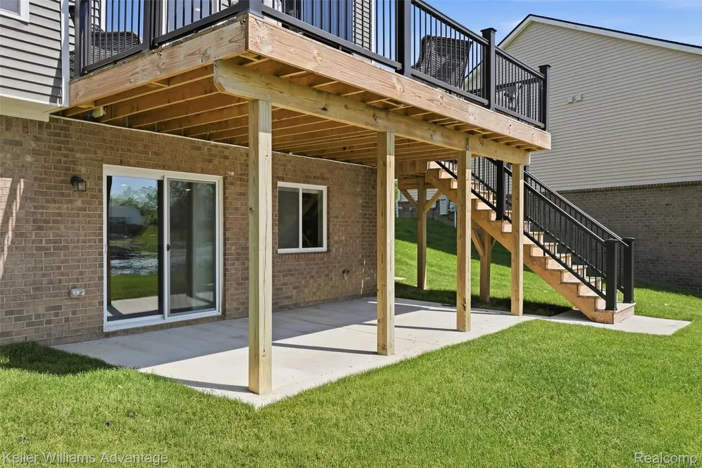 855 Preserve Lane White Lake Charter Township MI 48386