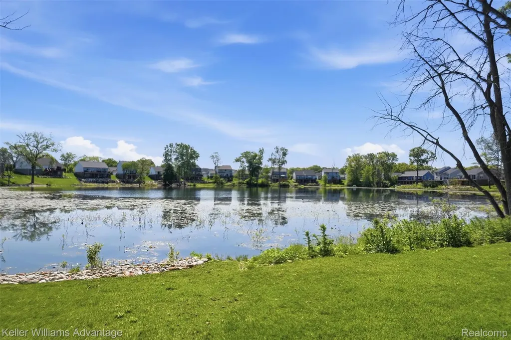 855 Preserve Lane White Lake Charter Township MI 48386