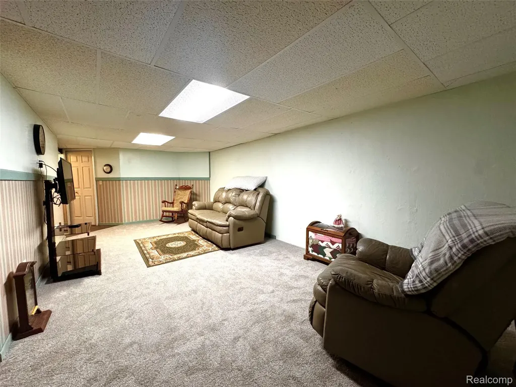 2455 Valley Church Drive Thetford Township MI 48420