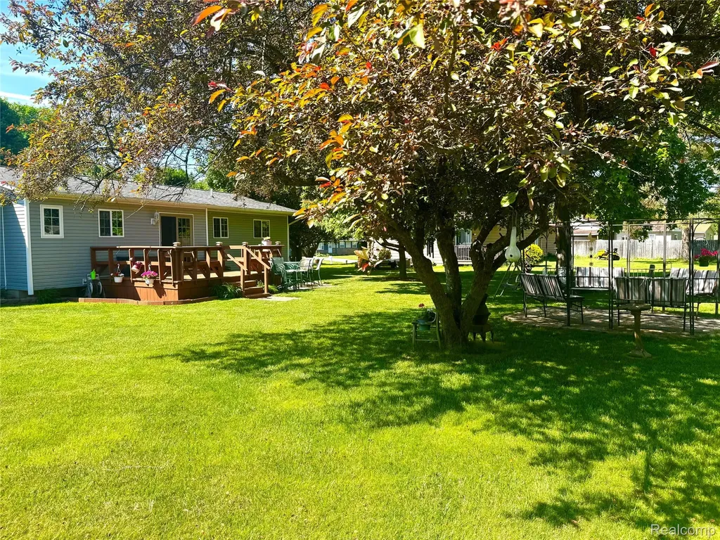 2455 Valley Church Drive Thetford Township MI 48420