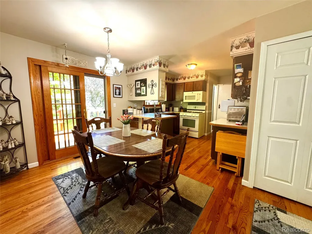 2455 Valley Church Drive Thetford Township MI 48420