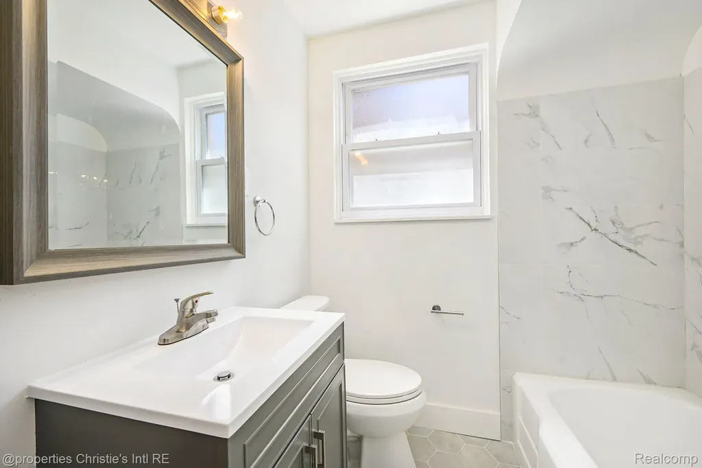 18661 Stoepel Street Detroit City MI 48221