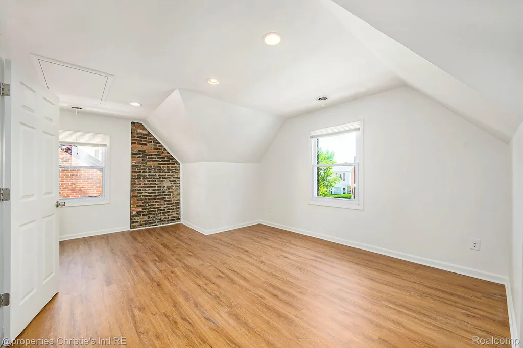 18661 Stoepel Street Detroit City MI 48221