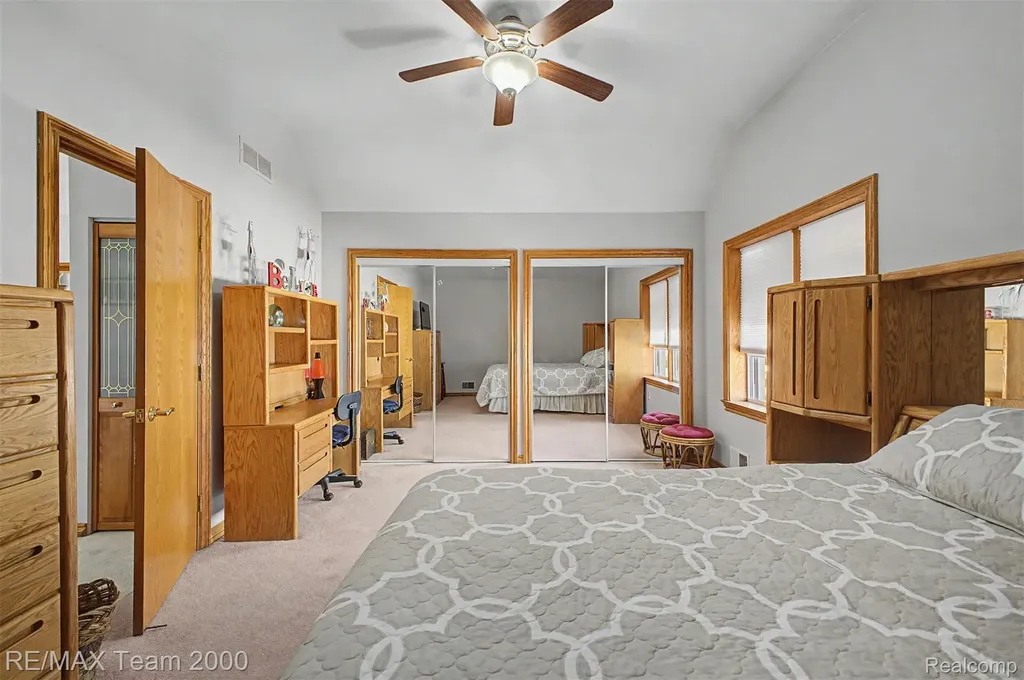 3363 Raymond Avenue Dearborn City MI 48124