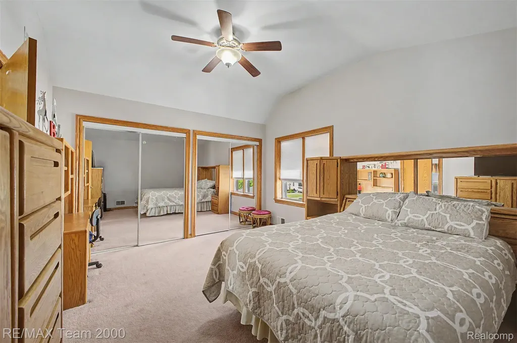 3363 Raymond Avenue Dearborn City MI 48124