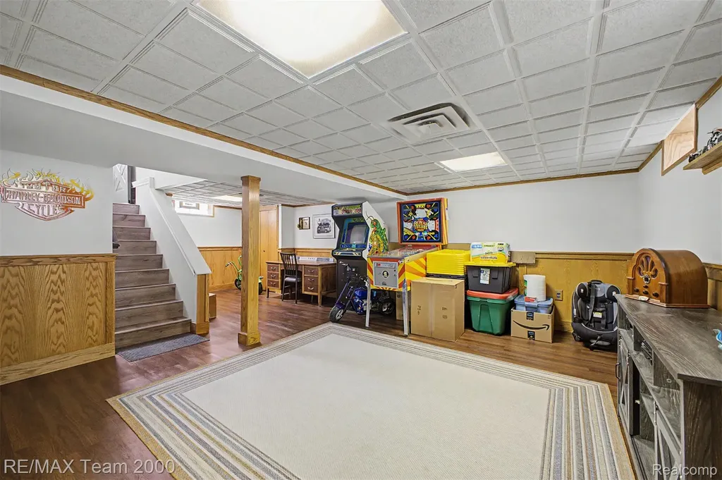 3363 Raymond Avenue Dearborn City MI 48124