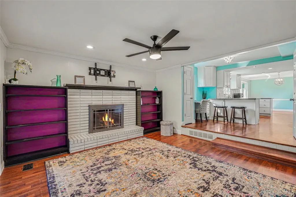 6275 Westmoor Drive Shelby Charter Township MI 48316
