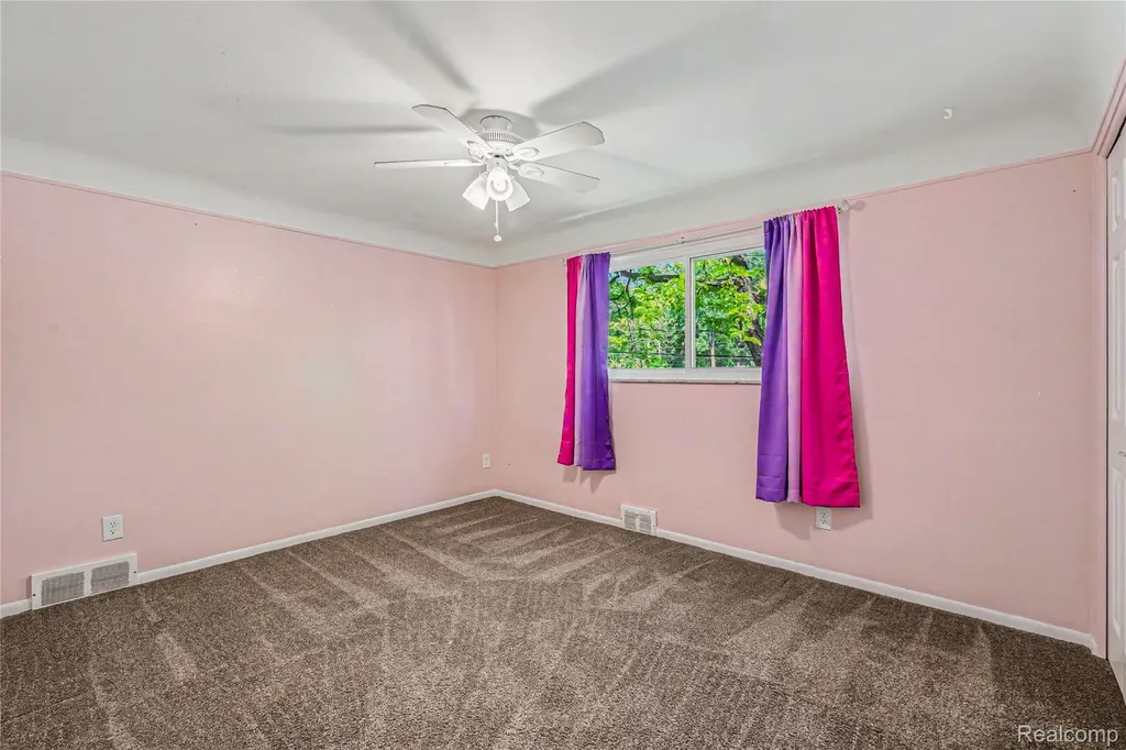 6275 Westmoor Drive Shelby Charter Township MI 48316