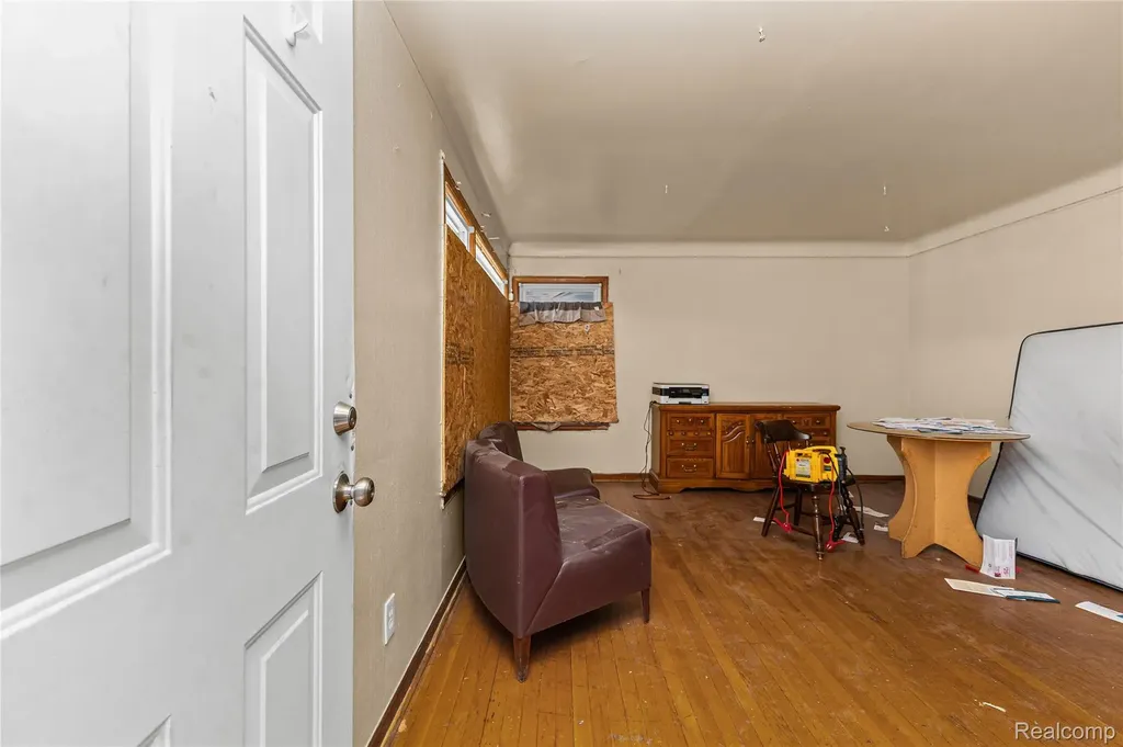 19714 Ryan Road Detroit City MI 48234