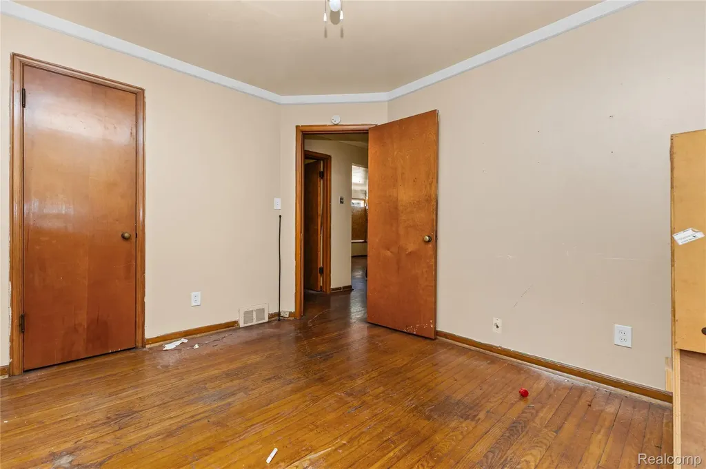 19714 Ryan Road Detroit City MI 48234