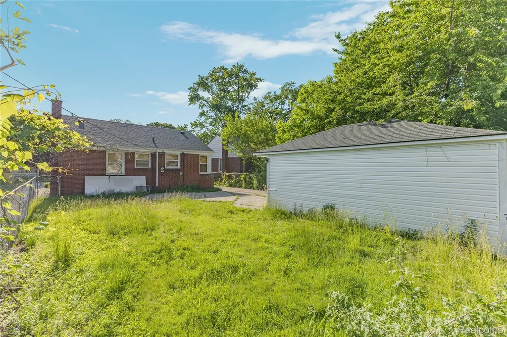 19714 Ryan Road Detroit City MI 48234