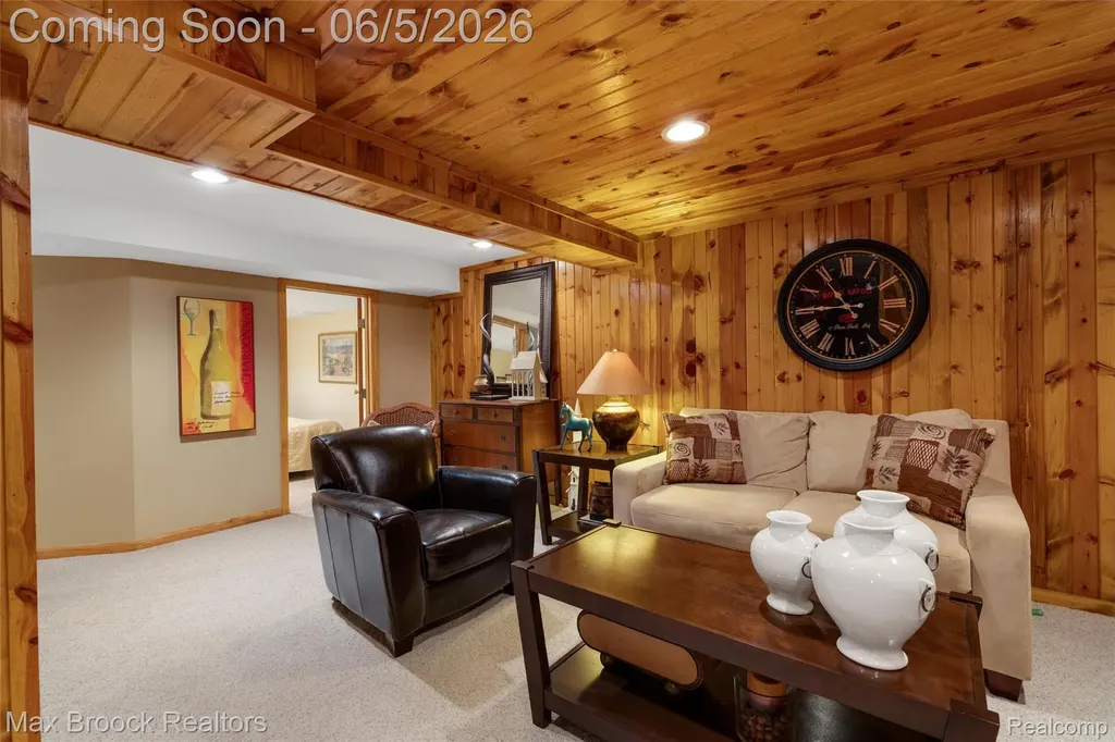 2773 Winter Park Road Rochester Hills City MI 48309