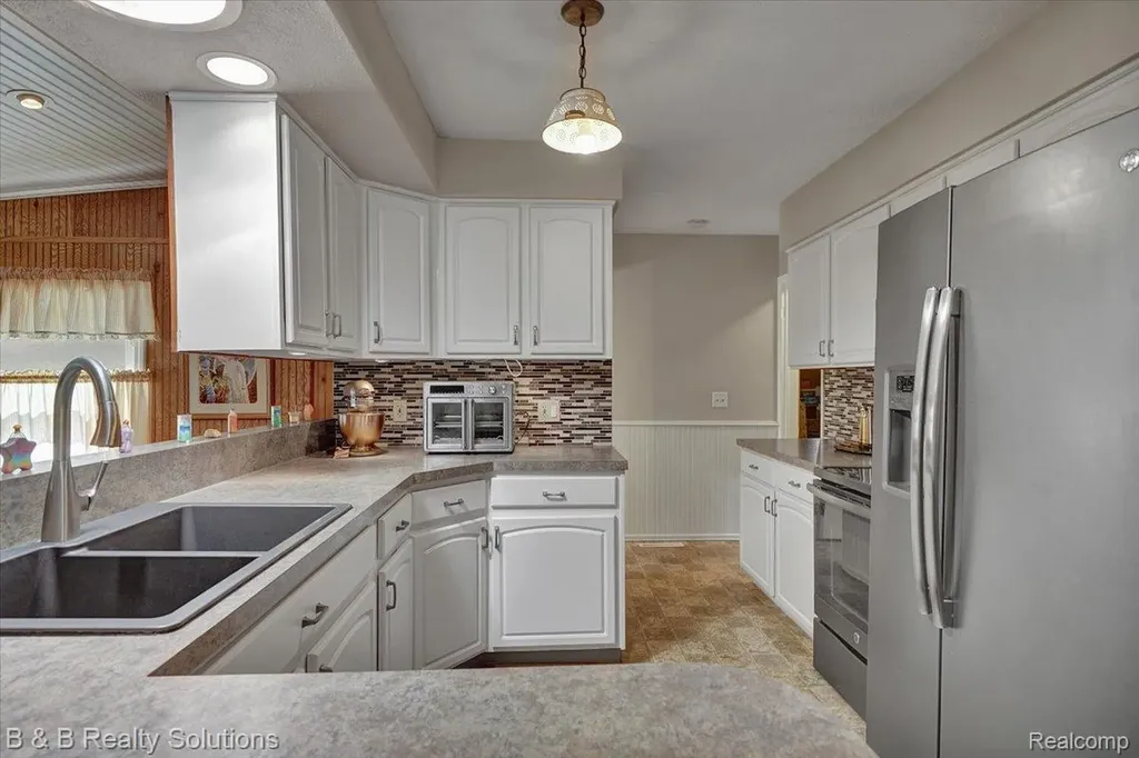 6229 Cold Spring Trail Grand Blanc Charter Township MI 48439