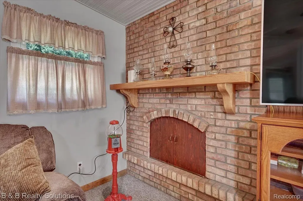 6229 Cold Spring Trail Grand Blanc Charter Township MI 48439